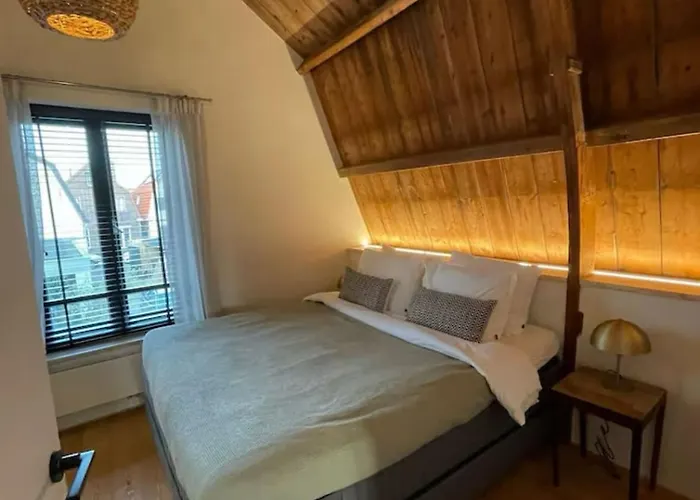 Het Binnenhuys, Luxe In Met Tuin, Vlakbij Het